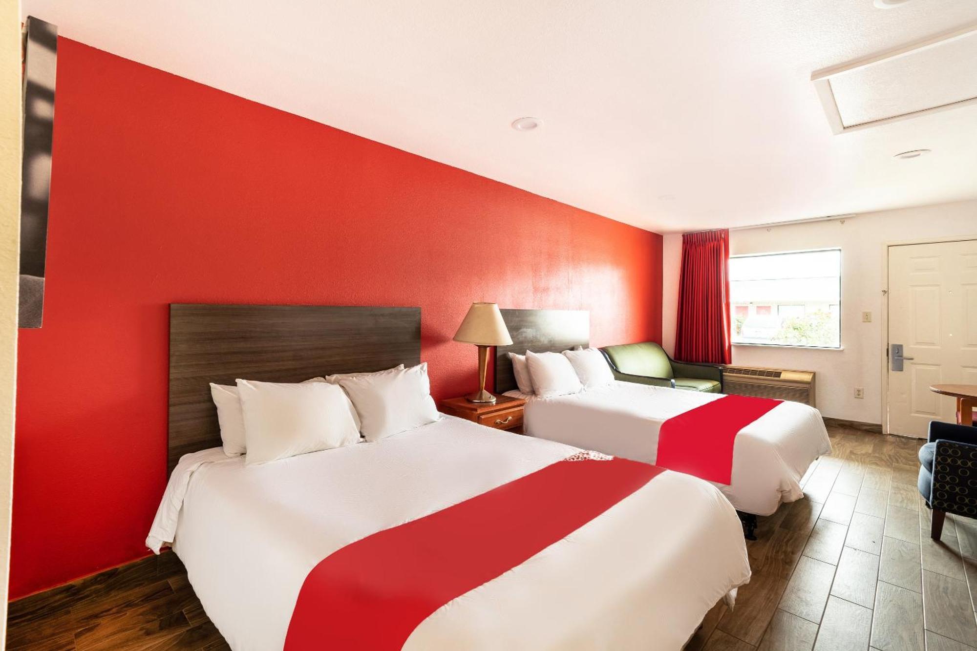 Oyo Hotel San Antonio Near At&T Center Zewnętrze zdjęcie
