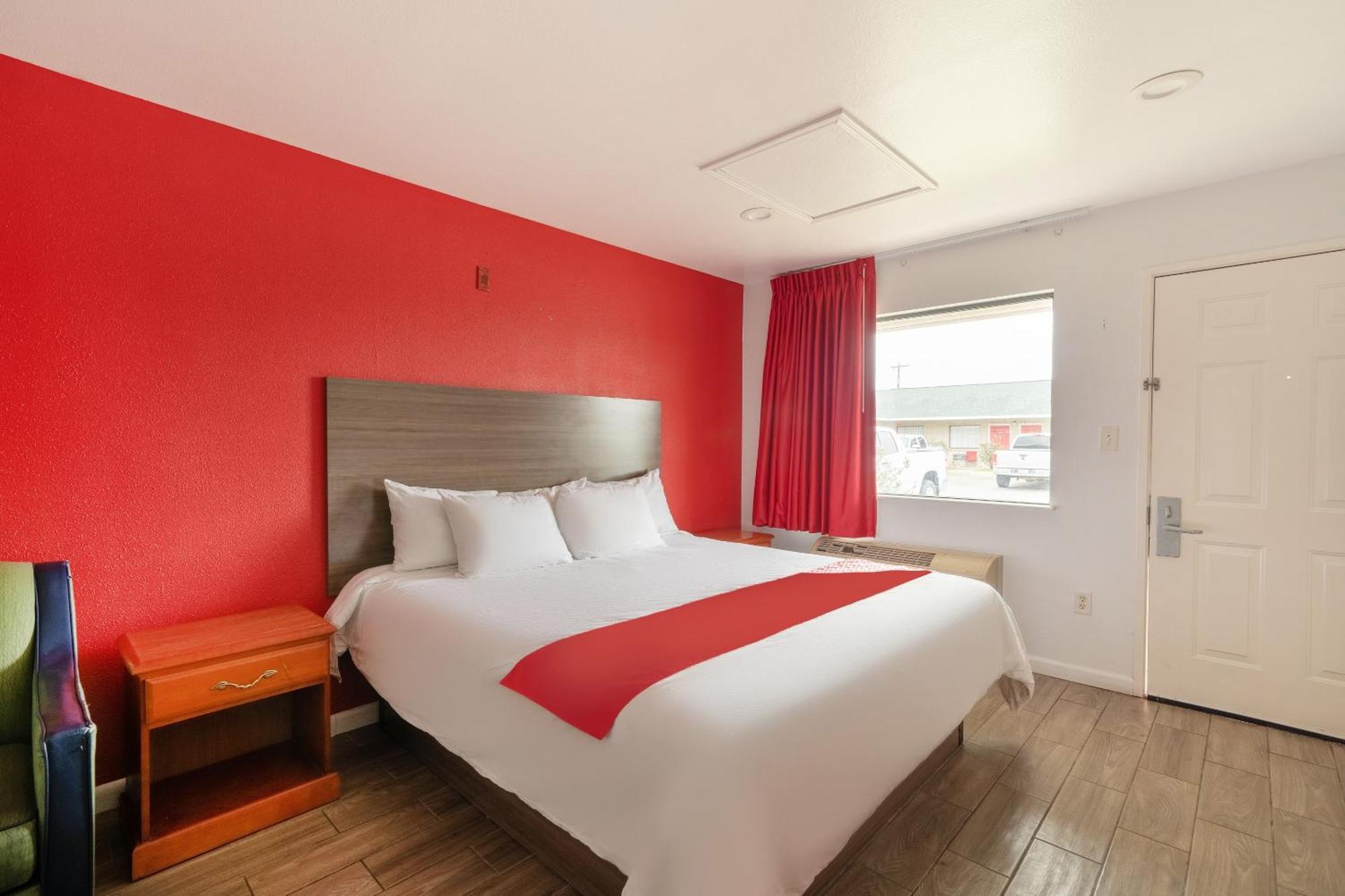 Oyo Hotel San Antonio Near At&T Center Zewnętrze zdjęcie